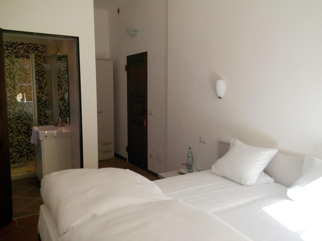 Casa Baroli B&B Cannobio Kamer foto